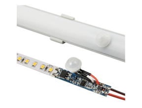 LED-Aluprofil mit integriertem PIR-Sensor SPIR005 – 5W, 24V, 3000K, 500lm, 1 m Länge, IP20, dimmbar, energiesparend