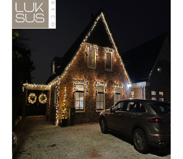 70m LED Streifen für Weihnachtsbeleuchtung - 700 LEDs - Extra Warmweiß & Amber - IP67 Wasserdicht - Profi-Luxus für Innen & Außen