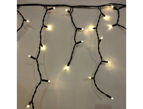 18m Eiszapfen Lichterkette warmweiß 600 LEDs – Profi – IP44 wasserdicht – LUKSUS
