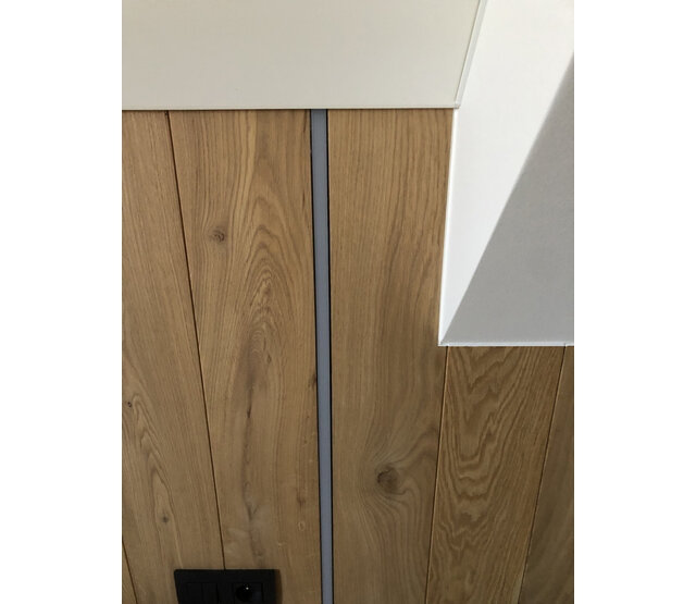 Schwarzes LED-Aluminiumprofil mit Diffusorabdeckung - 16,8mm x 13,01mm - für LED-Streifen - Präzisionsgehäuse in Industriequalität - 02ZWART