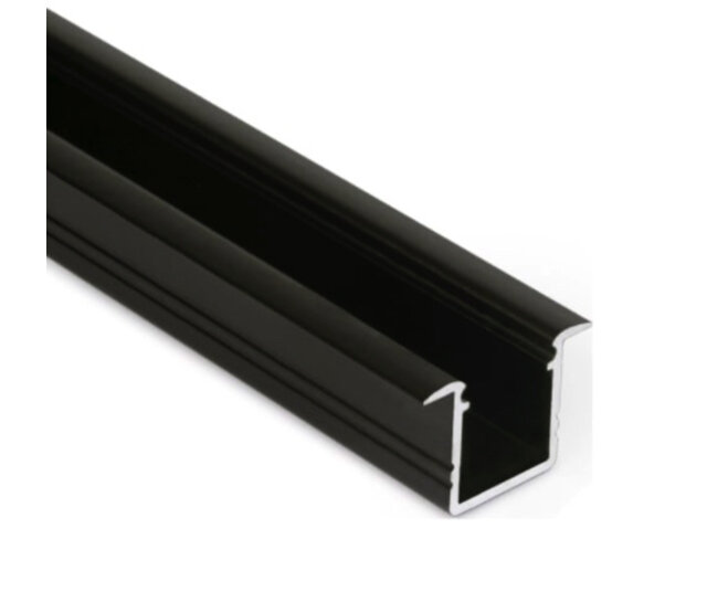 Schwarzes LED-Einbauprofil mit Klickabdeckung 18,80 mm x 12,00 mm für LED-Streifen – 03.1SCHWARZ – Präzise Aluminiumschiene für indirekte Beleuchtung Schwarzes LED-Einbauprofil mit Klickabdeckung 18,80 mm x 12,00 mm für LED-Streifen – 03.1SCHWARZ – Präzise Aluminiumschiene für indirekte Beleuchtung