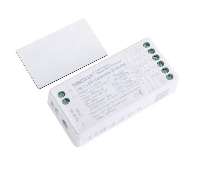 FUT037S+ 3-in-1 LED Controller für RGB, RGBW, RGBWW und RGBCCT LED-Streifen 12-24V mit präziser Farbsteuerung