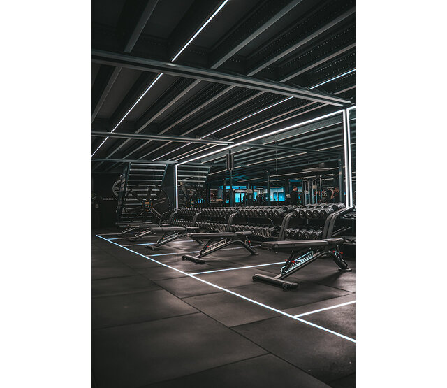 20 mm x 20 mm LED-Aluminiumprofil mit Diffusorabdeckung für LED-Streifen – 318ALU, hochwertiges Montagesystem für indirekte Beleuchtung, präzise Maße nach DIN-Norm 20 mm x 20 mm LED-Aluminiumprofil mit Diffusorabdeckung für LED-Streifen – 318ALU, hochwertiges Montagesystem für indirekte Beleuchtung, präzise Maße nach DIN-Norm