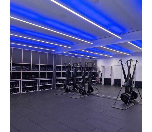 Schwarzes LED-Aluminiumprofil 30 mm x 30,92 mm mit opaker Klick-Abdeckung für LED-Streifen – XL306Schwarz, ideal für indirekte Beleuchtung Schwarzes LED-Aluminiumprofil 30 mm x 30,92 mm mit opaker Klick-Abdeckung für LED-Streifen – XL306Schwarz, ideal für indirekte Beleuchtung