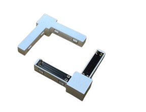 Eckverbinder 12x12 mm für weiße quadratische LED-Alu-Profile, schwarz