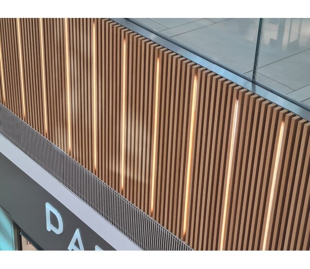 LED-Aluminiumprofil 4 Meter mit 12 mm x 12 mm Abdeckung – SLIM200ALU für LED-Streifen, präzise Montage, hochwertige Lichtstreuung, ideal für indirekte Beleuchtung, 400 cm Länge, 12x12 mm U-Profil