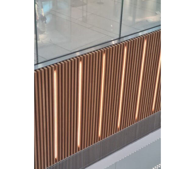 4m weißes LED-Aluminiumprofil mit 12x12 mm Abdeckung für LED-Streifen – SLIM200WEISS, schlankes Design, optimale Lichtverteilung, hochwertige Verarbeitung, ideal für Innenbeleuchtung 4m weißes LED-Aluminiumprofil mit 12x12 mm Abdeckung für LED-Streifen – SLIM200WEISS, schlankes Design, optimale Lichtverteilung, hochwertige Verarbeitung, ideal für Innenbeleuchtung