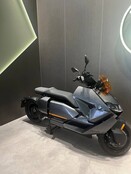 LED-Aluminiumprofil Schwarz 15mm x 15,69mm mit Opaler Klickabdeckung für LED-Streifen – A2 Schwarz, präzise Montage, hochwertige Lichtstreuung, ideal für indirekte Beleuchtung, maßgenau nach DIN-Norm