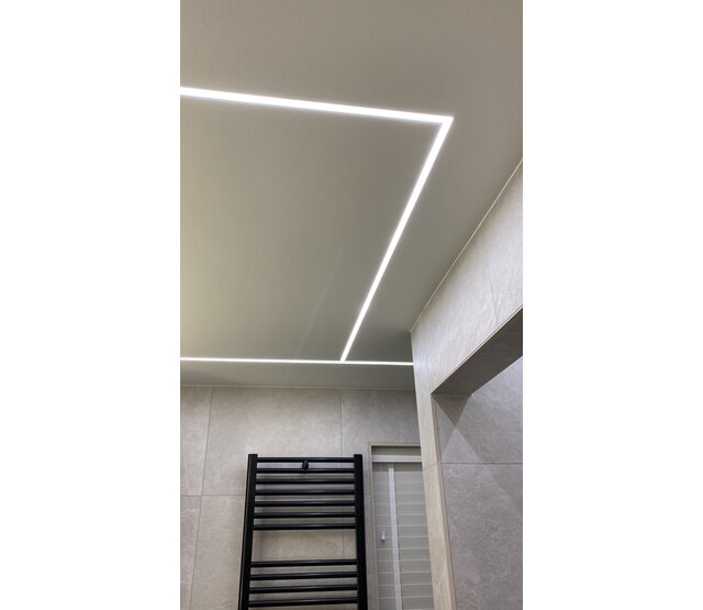 LED Fliesenprofil STUC400 – 58,04 × 10,8 mm, mit Abdeckung | Für LED Streifen bis 15 mm