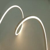 LED Neon Flex 6x12 mm seitlich warmweiß 3000K – 24 V, 9,6 W/m, 336 lm/m, 120 LED/m, IP67, 5 m Rolle