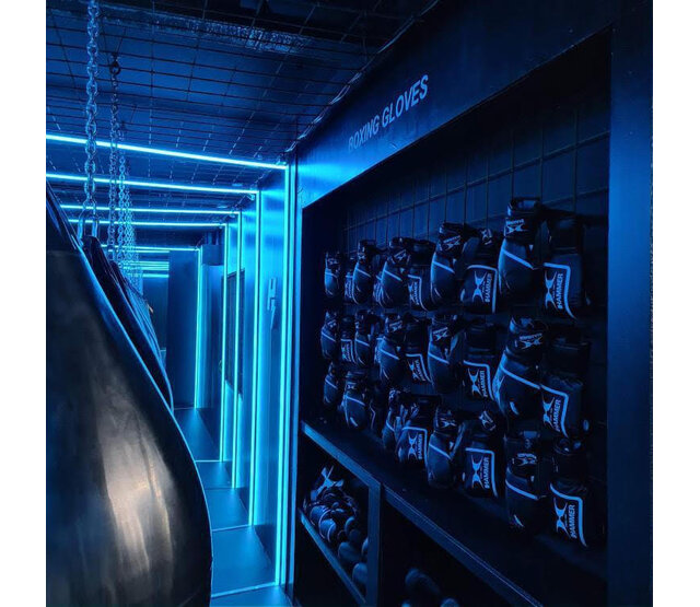 Wasserdichter RGBWW LED Streifen 19W 1020LM 96LED/m 48VDC IP68 12mm Breite - 20 Meter für Innen- und Außenbeleuchtung Wasserdichter RGBWW LED Streifen 19W 1020LM 96LED/m 48VDC IP68 12mm Breite - 20 Meter für Innen- und Außenbeleuchtung