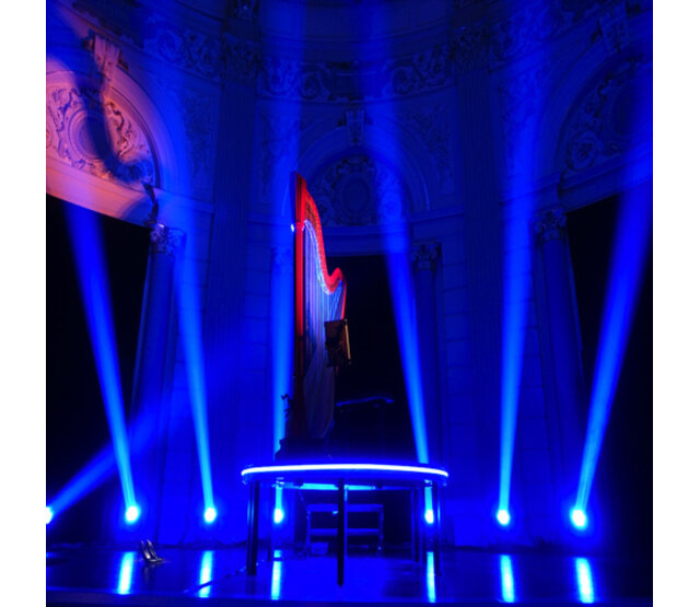 Flexibles weißes LED-Profil mit halbrunder opaker Klickabdeckung, 2 Meter, 20 mm x 3,3 mm – F12WIT – Ideal für LED-Streifen, Montage und Beleuchtungslösungen Flexibles weißes LED-Profil mit halbrunder opaker Klickabdeckung, 2 Meter, 20 mm x 3,3 mm – F12WIT – Ideal für LED-Streifen, Montage und Beleuchtungslösungen