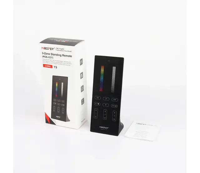 Design LED-Fernbedienung Tischmodell + Schwarze Wandhalterung für alle LED-Streifen – 3 Zonen – Miboxer Y3 – Ideal für RGB-LED-Beleuchtung, dimmbar, kompatibel mit 12V/24V LED-Systemen Design LED-Fernbedienung Tischmodell + Schwarze Wandhalterung für alle LED-Streifen – 3 Zonen – Miboxer Y3 – Ideal für RGB-LED-Beleuchtung, dimmbar, kompatibel mit 12V/24V LED-Systemen