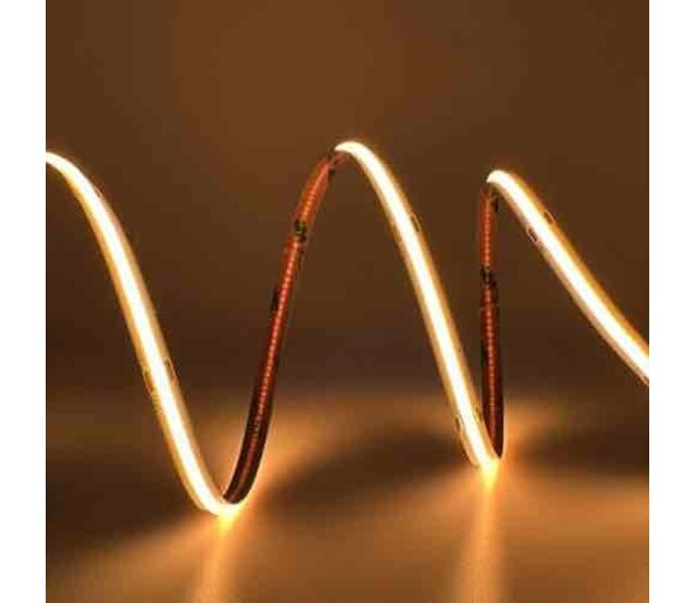 PRO COB LED Streifen Gelb 8W 1050LM 480 LEDs/m 24VDC IP20 - 5m | Hochwertige COB-Technologie, 24V Gleichstrom, 1050 Lumen, 480 LEDs pro Meter, 5 Meter Länge, ideal für Innenbeleuchtung PRO COB LED Streifen Gelb 8W 1050LM 480 LEDs/m 24VDC IP20 - 5m | Hochwertige COB-Technologie, 24V Gleichstrom, 1050 Lumen, 480 LEDs pro Meter, 5 Meter Länge, ideal für Innenbeleuchtung