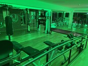 LED Aluminium-Hohlkammerprofil 27,05 x 12,35 mm mit Diffusorabdeckung – 323ALU – Ideal für LED-Streifen, präzise Montage, optimale Lichtstreuung, hochwertige Aluminiumausführung LED Aluminium-Hohlkammerprofil 27,05 x 12,35 mm mit Diffusorabdeckung – 323ALU – Ideal für LED-Streifen, präzise Montage, optimale Lichtstreuung, hochwertige Aluminiumausführung