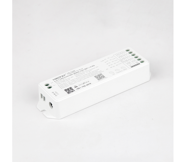 Matter 5-in-1 over wifi LED Controller – Smarte LED-Steuerung für LED-Streifen Matter 5-in-1 over wifi LED Controller – Smarte LED-Steuerung für LED-Streifen