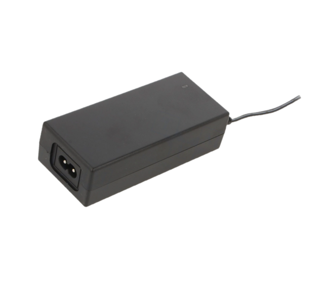 LED-Netzteil – 24 Watt, 12 Volt, 2 Ampere, IP20 - EA 10202D3 LED-Netzteil – 24 Watt, 12 Volt, 2 Ampere, IP20 - EA 10202D3