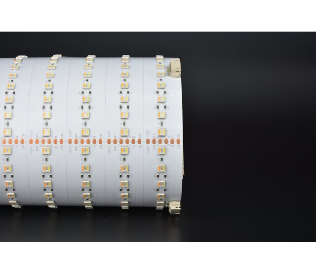 Flexibles LED-Sheet RGBCCT 24,5 x 49 cm – Farbe plus Weiß 3000-6500K, 640 LED, 5500 lm, im Raster kürzbar, 24 V, IP20