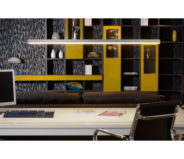 LED Pendelleuchte „Kondora“ – Integrierte LED, Dimmbar, 120 cm, Höhenverstellbar, in Aluminium oder Schwarz