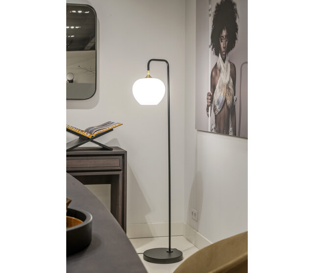 LED Stehleuchte Dajano mit 1 Licht in Schwarz/Gold, E27-Fassung, max. 40W, Stahl, mit Fußschalter, kombinierbar mit Glas- oder Stoffschirmen bis Ø30cm, 30×23×150cm