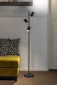 LED Stehleuchte Megano mit 3 Lichtern in Schwarz, GU10-Fassung, max. 35W, Stahl, verstellbare Spots, 25×25×160cm, Inserts in Champagne, Gold und Weiß erhältlich