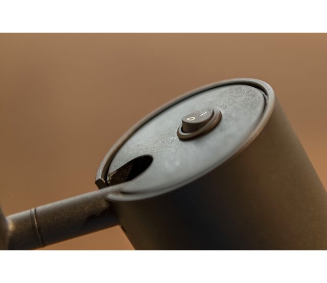 LED Stehleuchte Megano mit 1 Licht in Schwarz, GU10-Fassung (Leuchtmittel und Inserts separat erhältlich), max. 35W, Stahl, verstellbarer Spot, 25×25×135cm