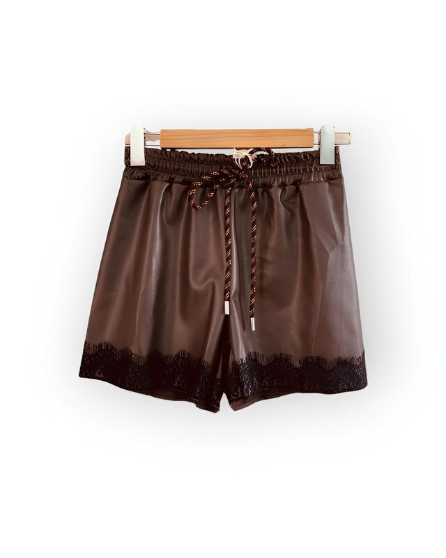Dames Imitatie leren Short | Kantdetail