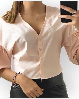 Feminine Chic | Crop Blouse met Pofmouwtjes – Zacht Roze