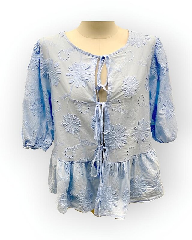 Carmen | Dames Blouse - Broderie Bloemen - Striksluiting