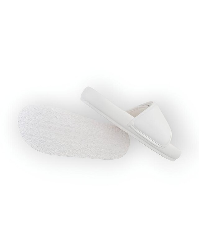 Niva – Comfortabele Dames Slippers van Imitatieleder - Klittenbandsluiting in Wit