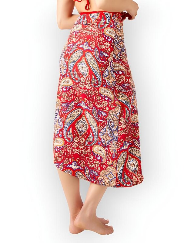 Luma – Lange Zomerrok - Bandana Print, Split en Zijsluiting in Rood of Blauw