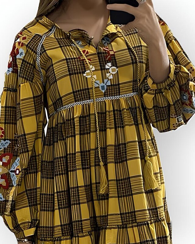 Lotta – Tartan Jurk in Groen / Geel / Rood - Met Bloemenborduursel en Lange Mouwen