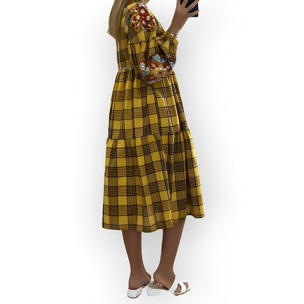 Lotta – Tartan Jurk in Groen / Geel / Rood - Met Bloemenborduursel en Lange Mouwen