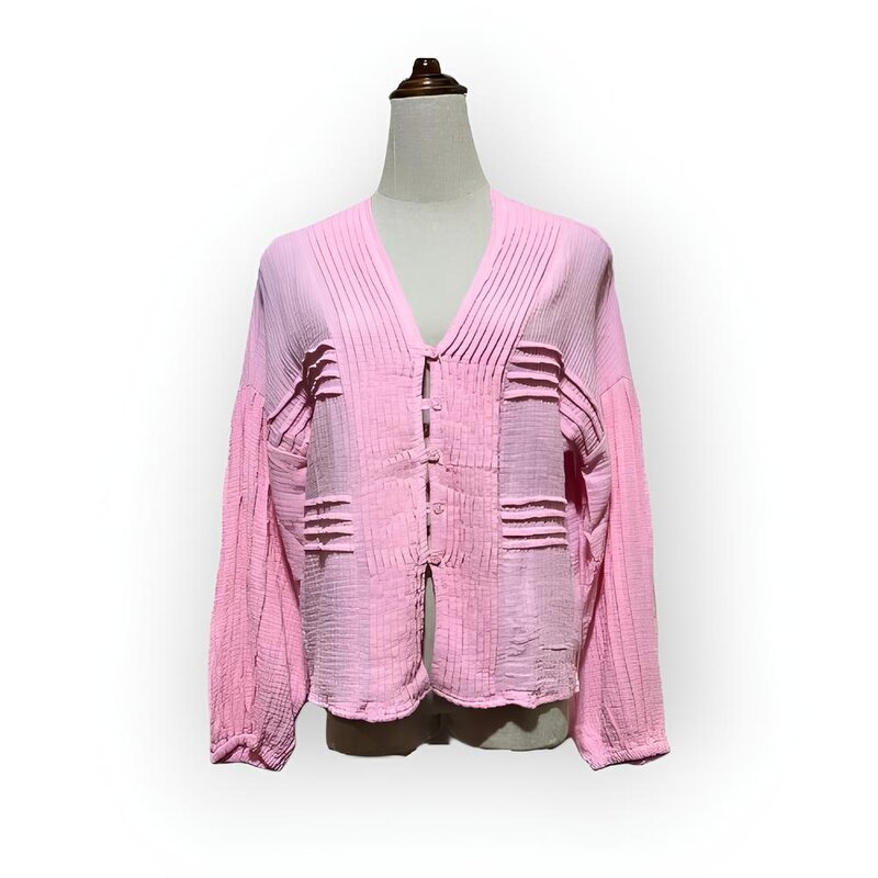Faye – Geplooide Dames Blouse met Knoopsluiting en Elastische Mouwrand