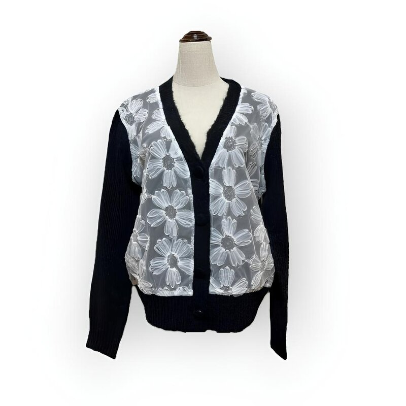 Zara – Elegant Zwart Vest met Bloemen-Tule en Pailletten