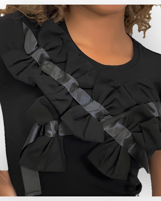 Rivka – Elegant T-shirt met Schouderstrikken met Satijnen Lint