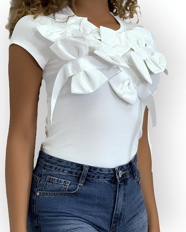 Rivka – Elegant T-shirt met Schouderstrikken met Satijnen Lint