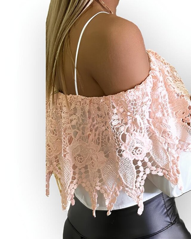 Romy – Witte Crop Top met Boothals, Spaghettibandjes - Kanten Broderie