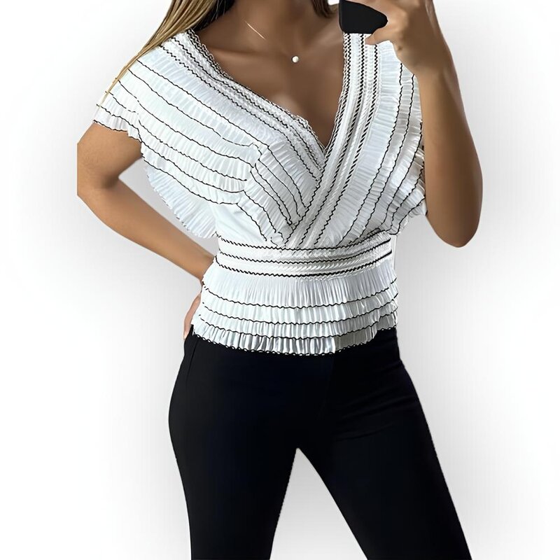 Dina – Witte Croptop - V-hals en Zwarte Randjes
