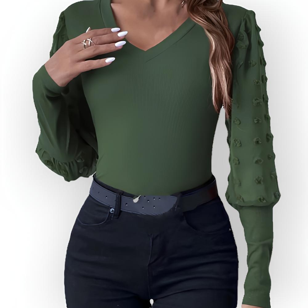 Tara – Groene Top met Lange Transparante Mouwen, Bolletjesstructuur