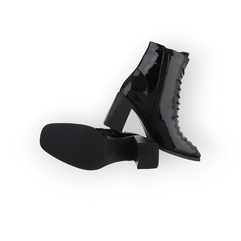 Nina – Glanzende Enkellaarsjes van Imitatie Lakleer