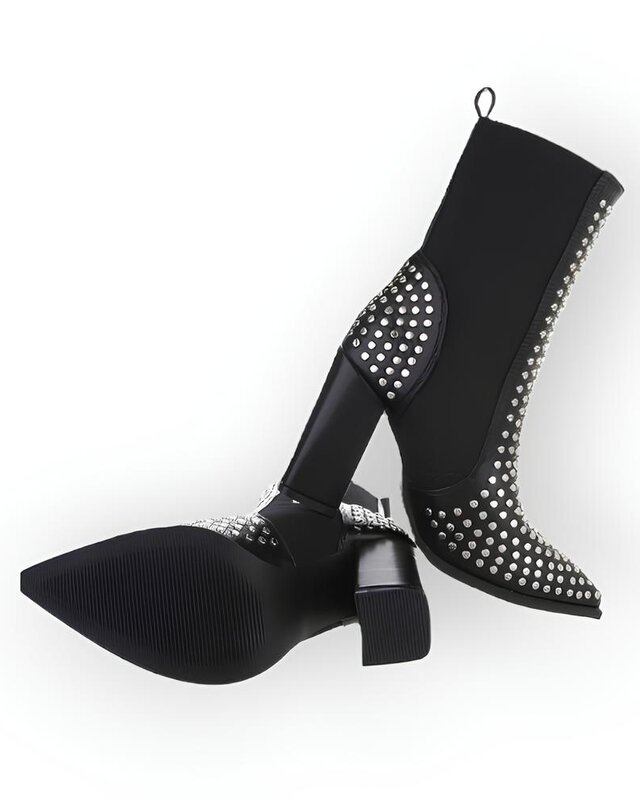 Sondra – Zwarte Enkelboots - Imitatieleer met Zilverkleurige Studs