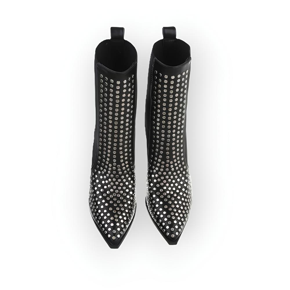 Sondra – Zwarte Enkelboots - Imitatieleer met Zilverkleurige Studs