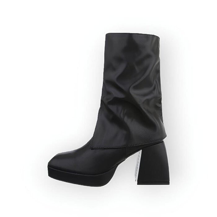 Lira – Elegante Enkelboots met Flapdetail, Comfortabele Hak - Ritssluiting