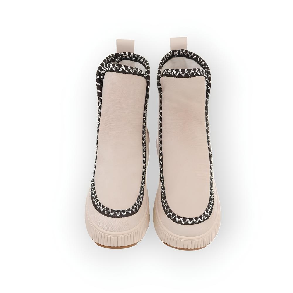 Seleste – Suedine Enkelboots met Contrasterend Sierstiksel en Luxe Afwerking