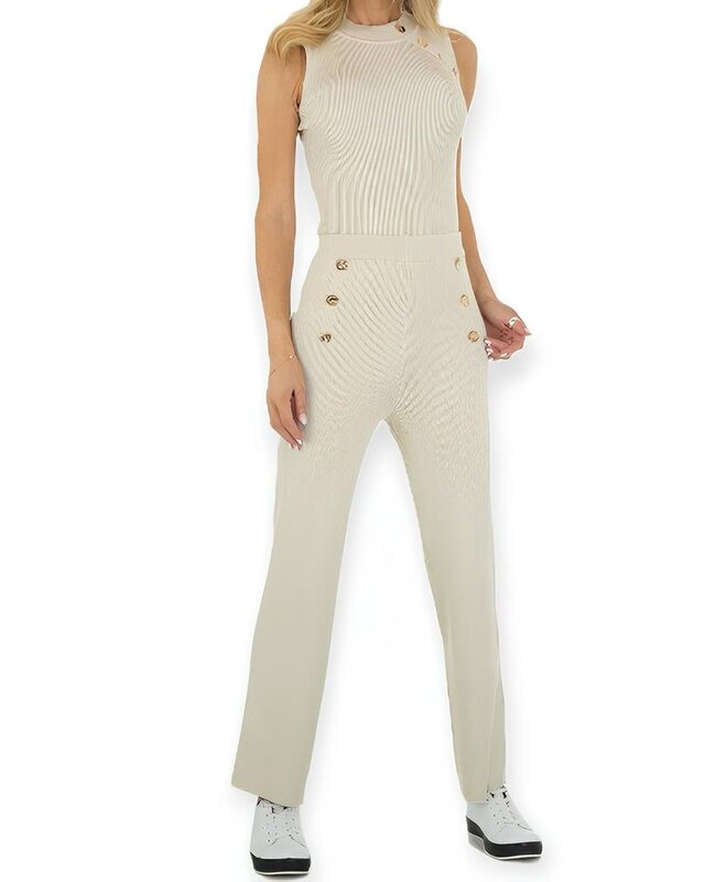 Léa – Tweedelige Set – Rib met Sierknopen & Mouwloze Top