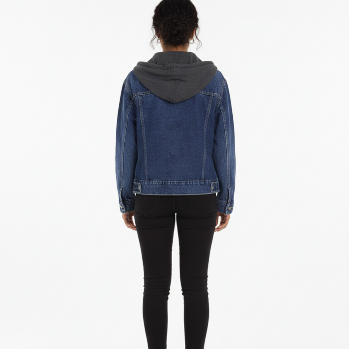 Kailey – Denim Jack Met Afneembare Grijze Capuchon