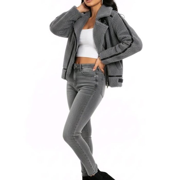 Tessia – Pilotenjack Van Teddystof Met Imitatieleer Accenten