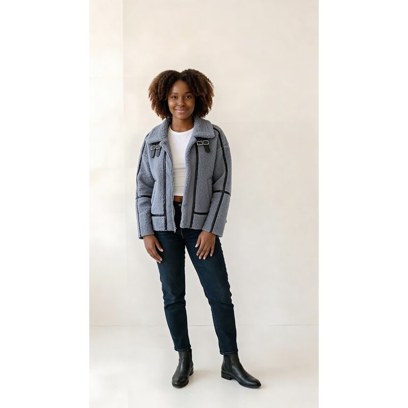 Tessia – Pilotenjack Van Teddystof Met Imitatieleer Accenten