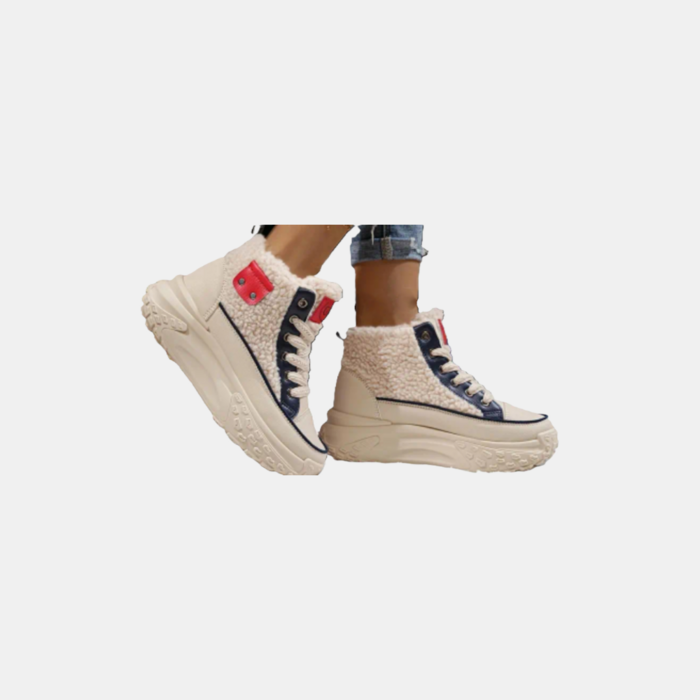 Noor – Hoge Teddy Sneakers Met Contrasterende Details